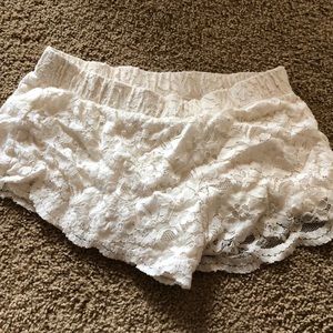 Cream Lace Shorts
